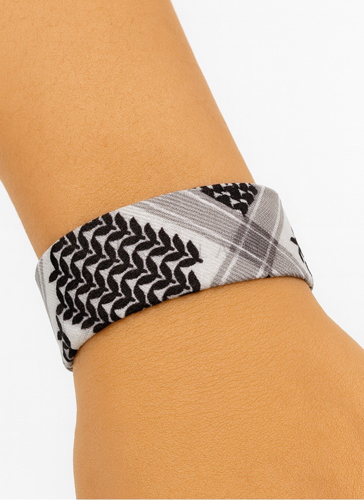 Kufiya Stoffarmband Schwarz Weiß | Hoor Al Ayn