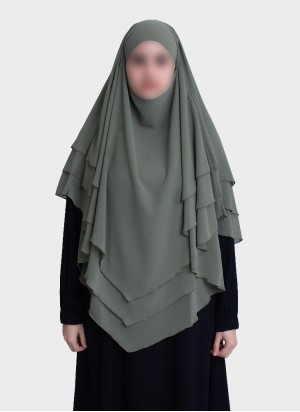 Dreilagiger Chiffon Khimar mit elegantem Fall | Hoor Al Ayn