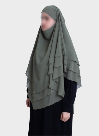 Dreilagiger Chiffon Khimar mit elegantem Fall | Hoor Al Ayn