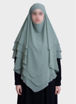 Dreilagiger Chiffon Khimar mit elegantem Fall | Hoor Al Ayn