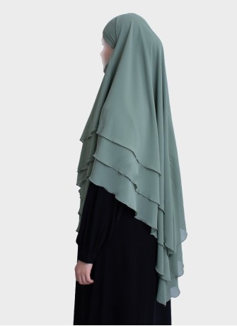 Dreilagiger Chiffon Khimar mit elegantem Fall | Hoor Al Ayn